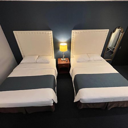 Le Voyageur Inn Mattawa Luaran gambar