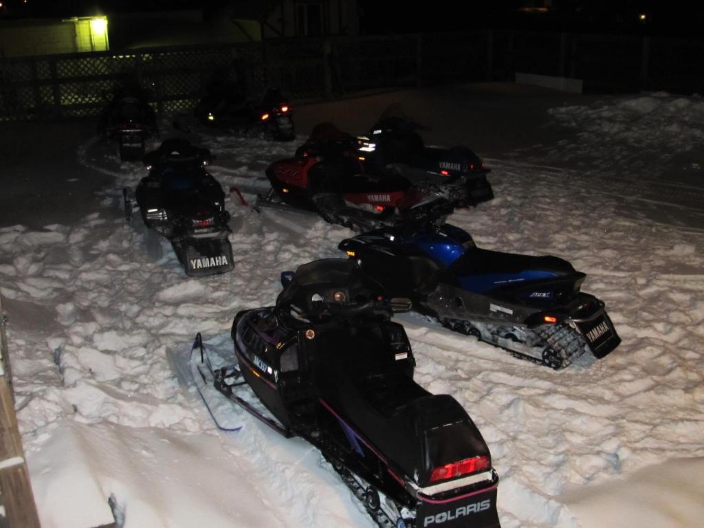 Le Voyageur Inn Mattawa Luaran gambar